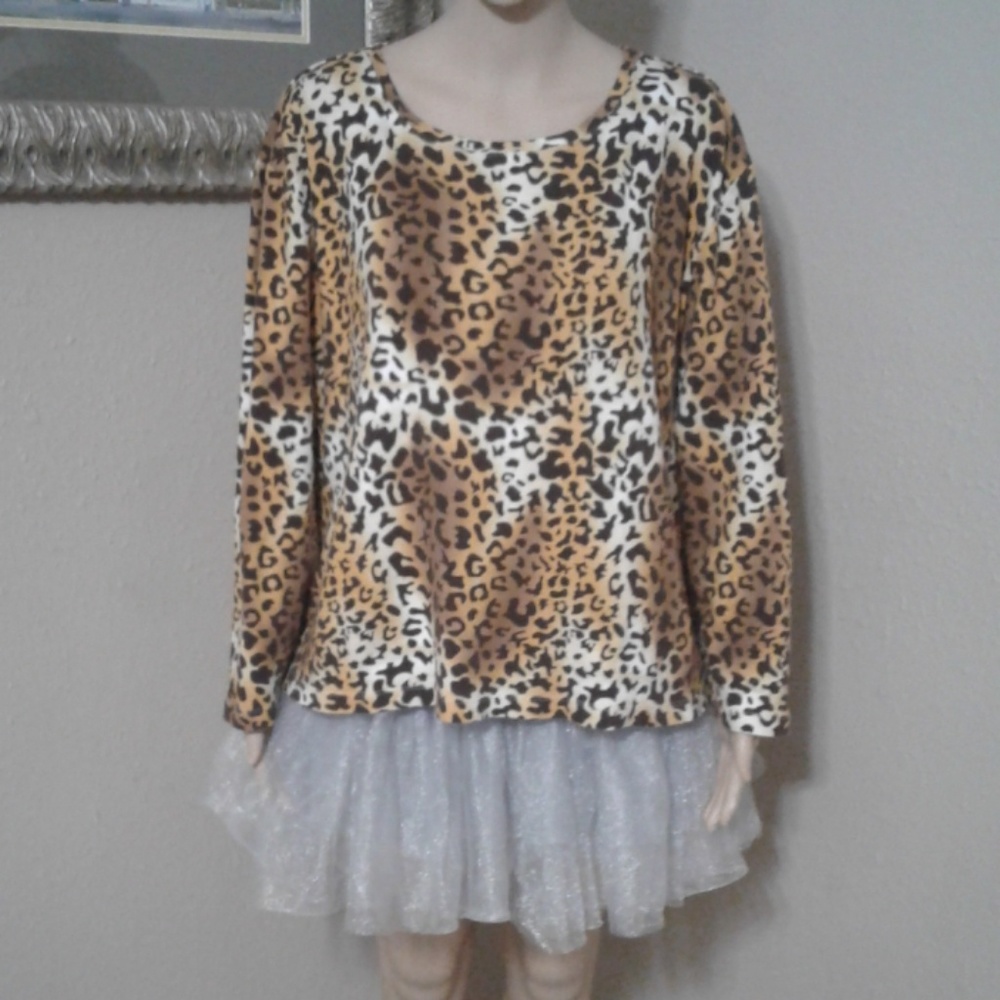 Hannah Woman Cotton Leapord Print Top 2X
